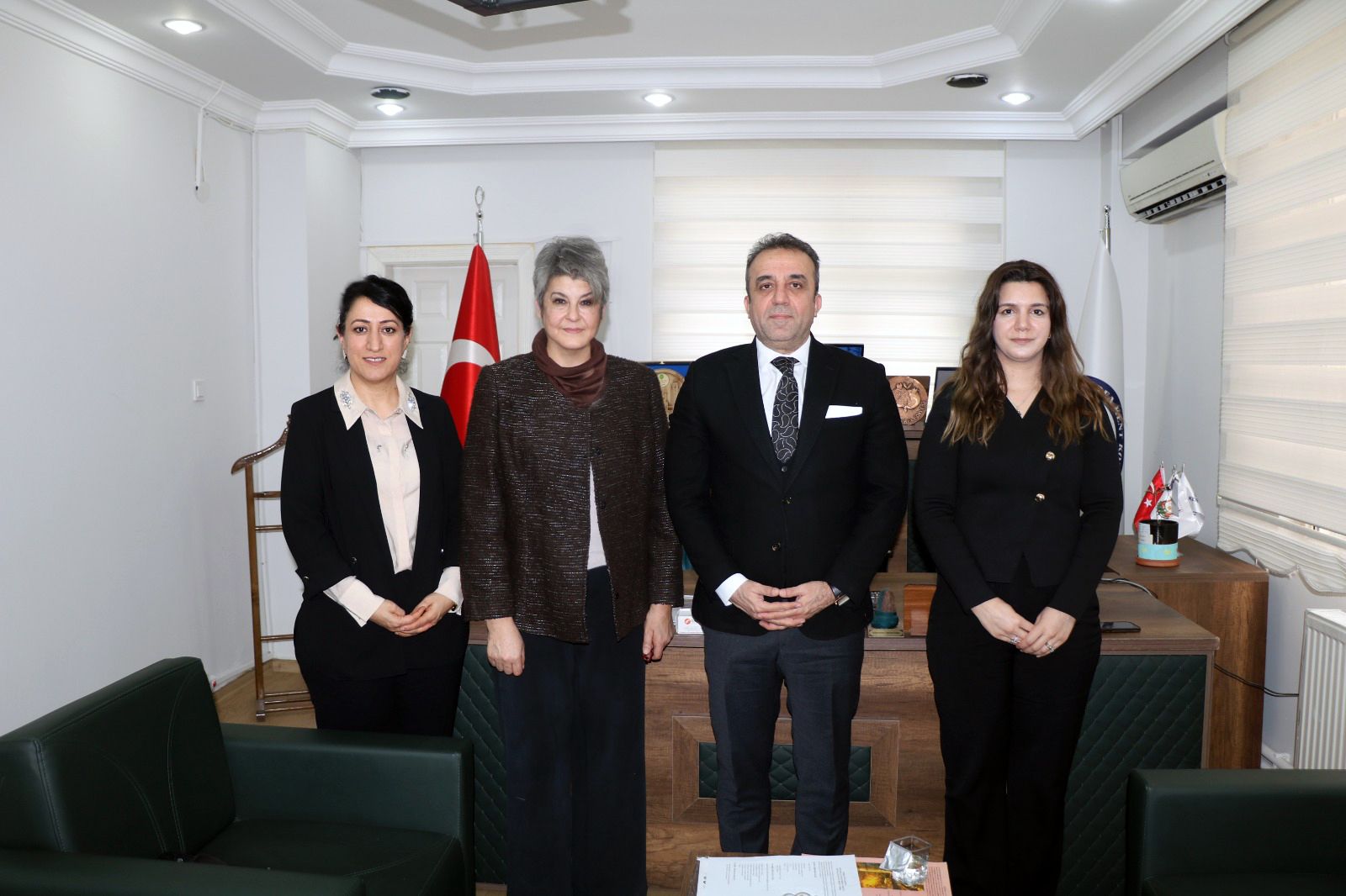 Harran Üniversitesi Toplumsal Katkı Koordinatörlüğü’nden Şanlıurfa Kent Konseyi’ne Ziyaret